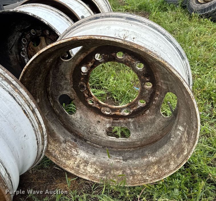 image for item DY0093 Tires and wheels