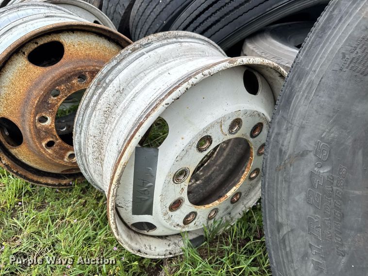 image for item DY0093 Tires and wheels