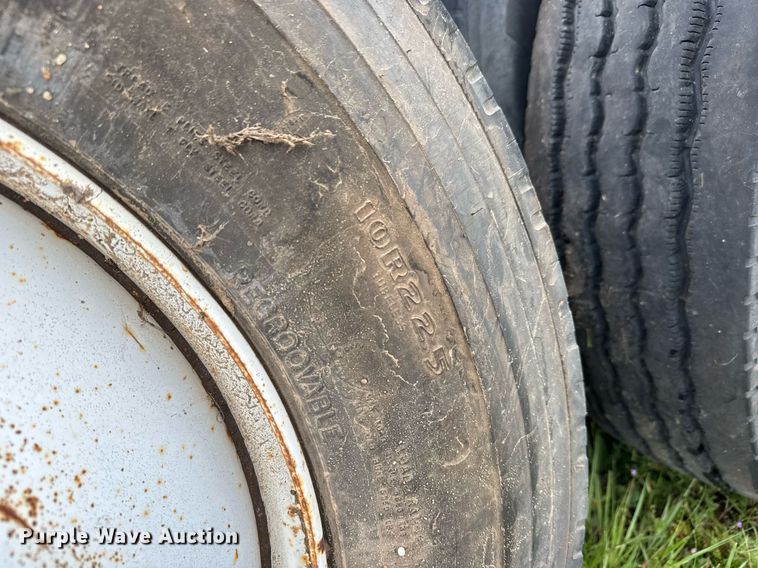 image for item DY0093 Tires and wheels