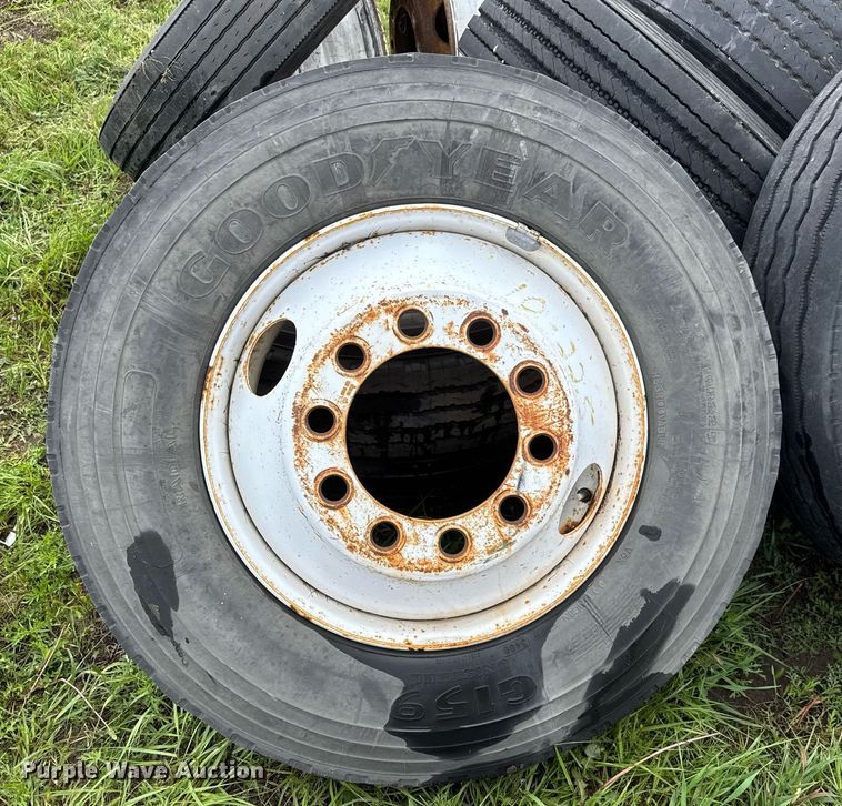 image for item DY0093 Tires and wheels