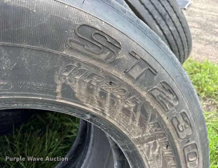 image for item DY0093 Tires and wheels