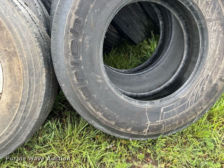 image for item DY0093 Tires and wheels