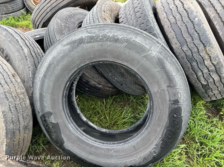 image for item DY0093 Tires and wheels