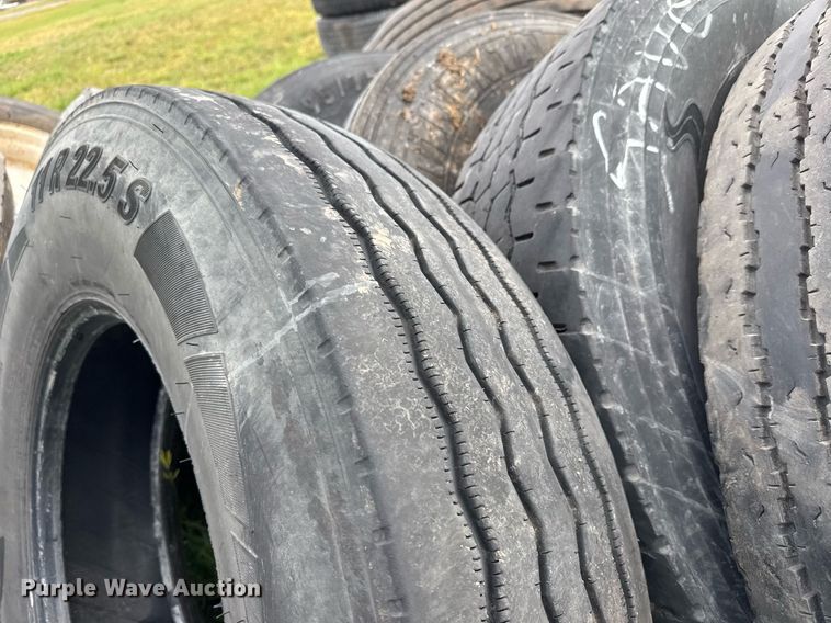 image for item DY0093 Tires and wheels