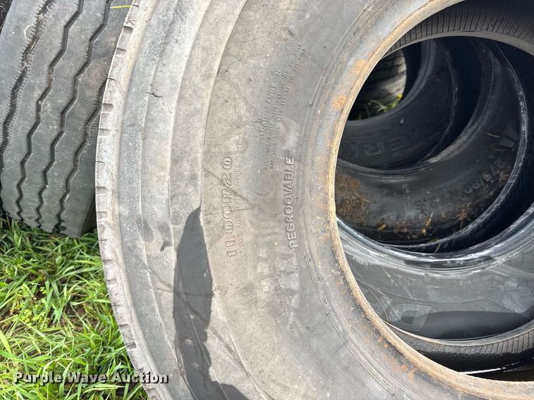 image for item DY0093 Tires and wheels