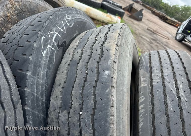 image for item DY0093 Tires and wheels