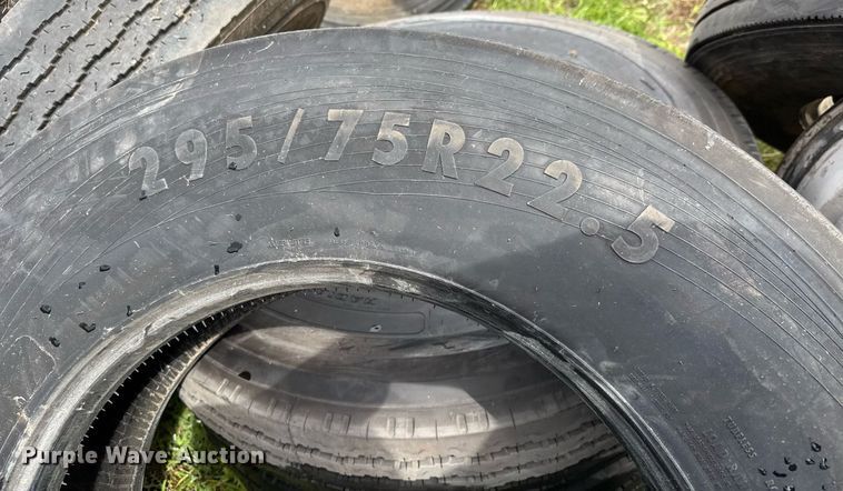 image for item DY0093 Tires and wheels
