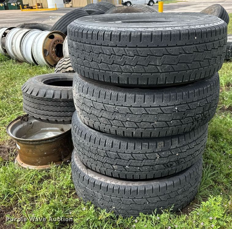 image for item DY0094 Tires and wheels