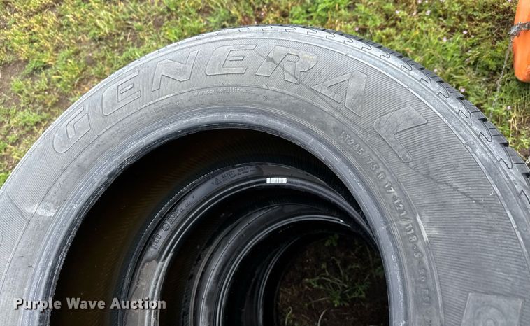 image for item DY0094 Tires and wheels
