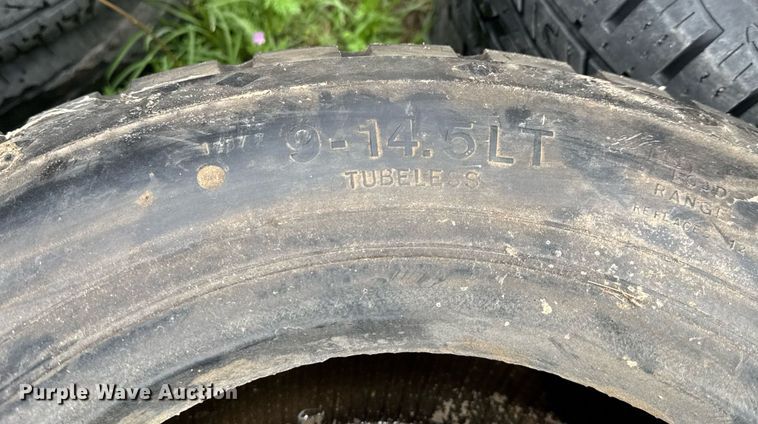 image for item DY0094 Tires and wheels