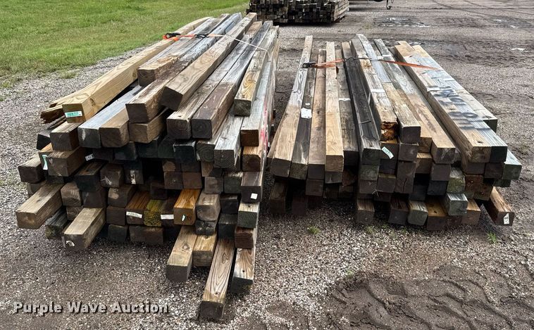 image for item DY0102 (148) posts