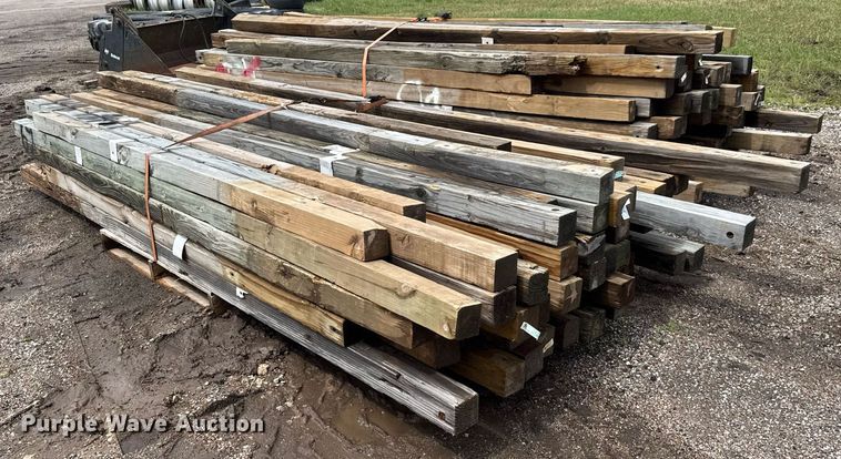 image for item DY0102 (148) posts