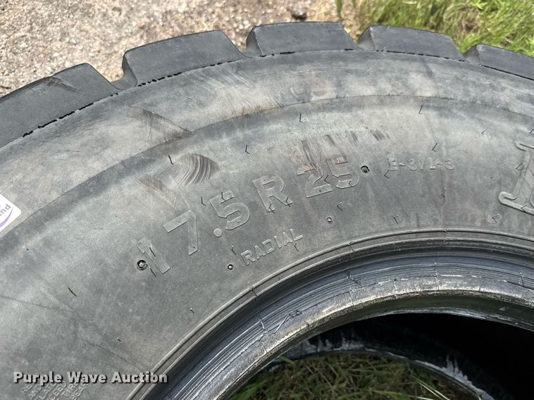image for item DY0104 (4) tires