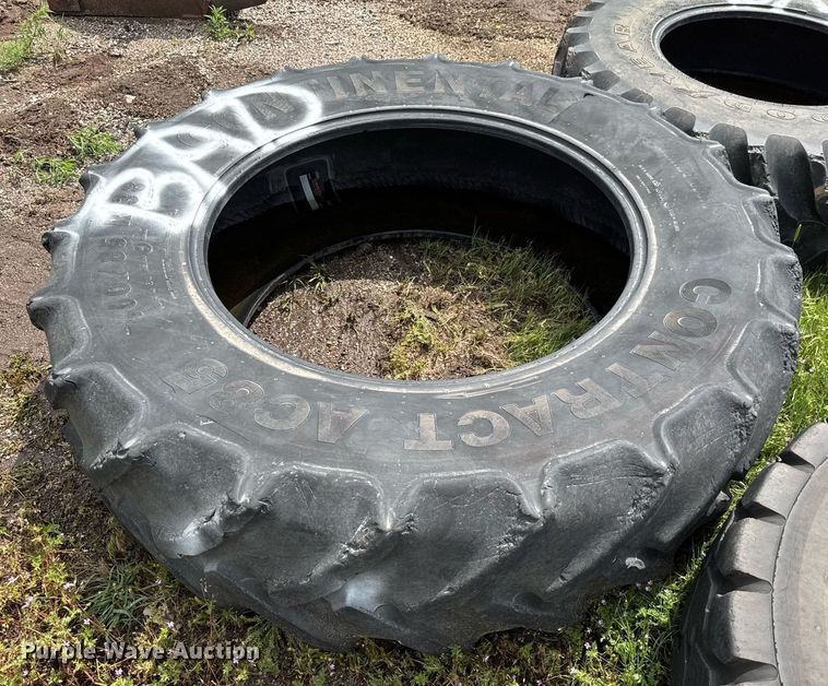 image for item DY0104 (4) tires