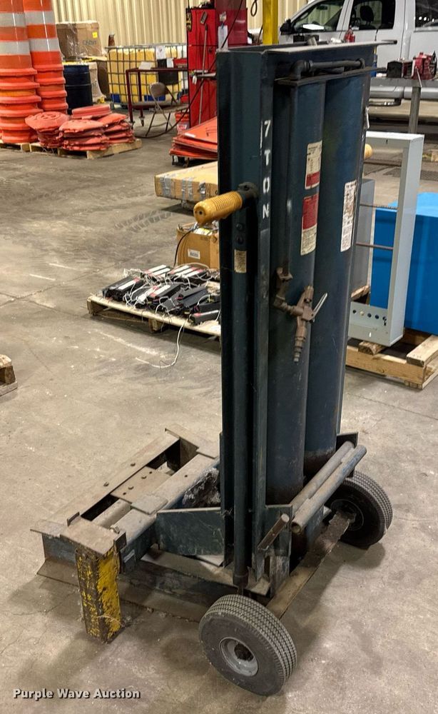 image for item DY0106 Walker jack