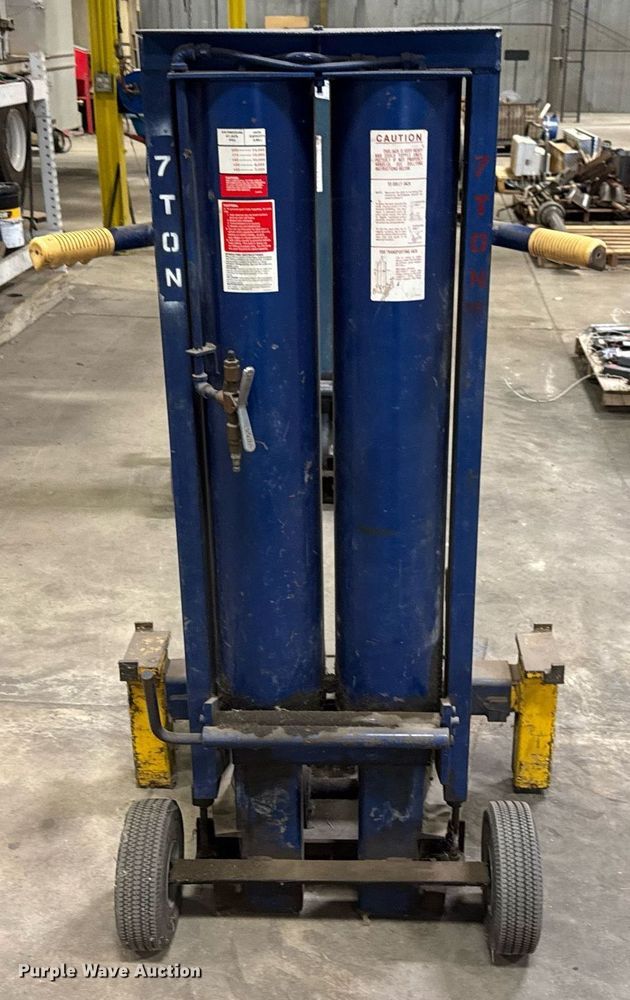 image for item DY0107 Lincoln jack