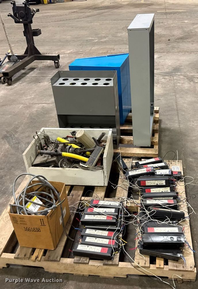 image for item DY0109 Building materials