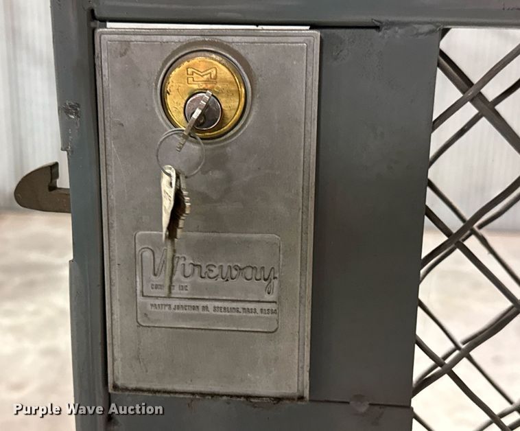 image for item DY0113 Wireway enclosure