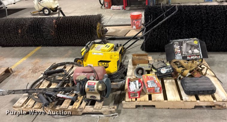 image for item DY0121 Tools