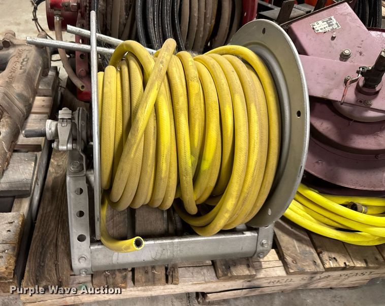 image for item DY0122 (3) jack hammers