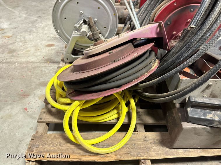 image for item DY0122 (3) jack hammers