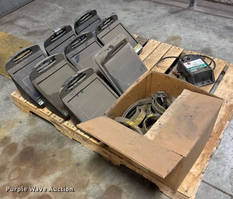 image for item DY0123 Zareba electric fence equipment 