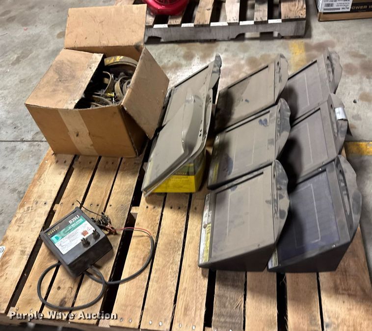 image for item DY0123 Zareba electric fence equipment 