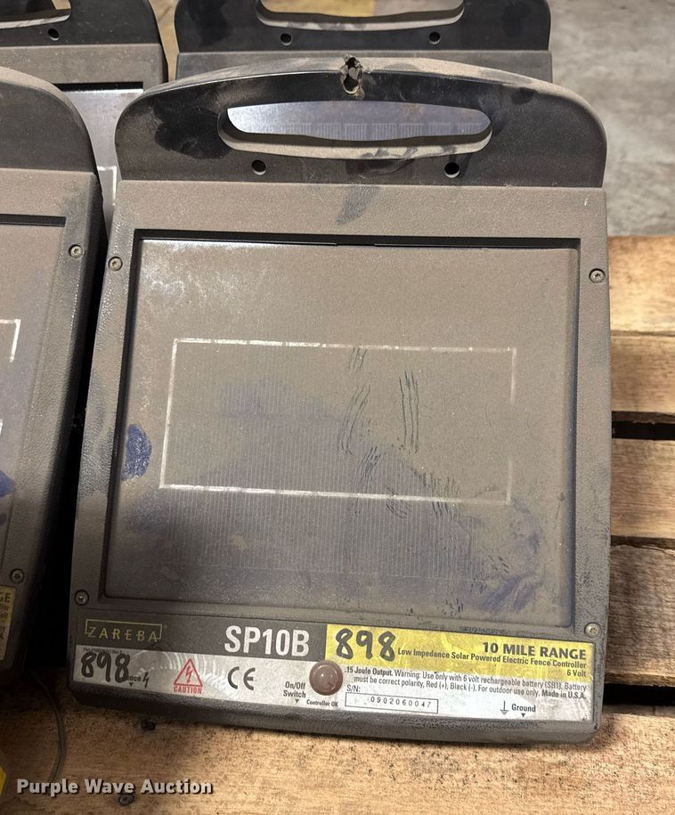 image for item DY0123 Zareba electric fence equipment 