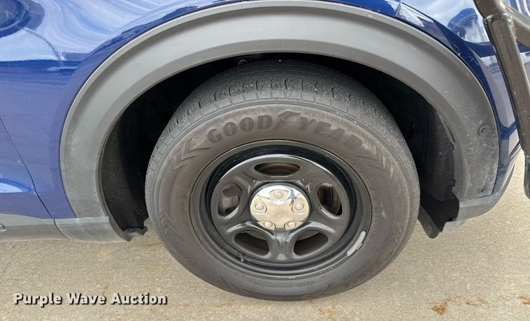 image for item DY0128 2020 Ford Explorer Police Interceptor SUV