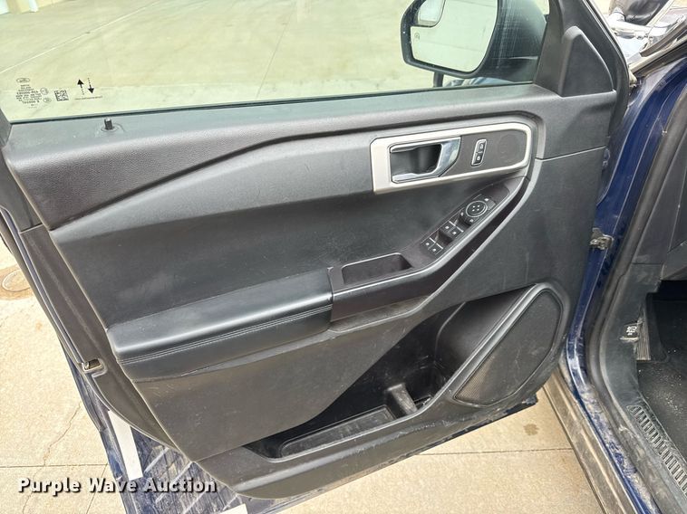 image for item DY0129 2020 Ford Explorer Police Interceptor SUV