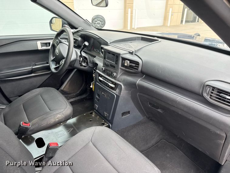 image for item DY0129 2020 Ford Explorer Police Interceptor SUV