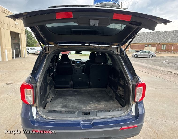 image for item DY0129 2020 Ford Explorer Police Interceptor SUV