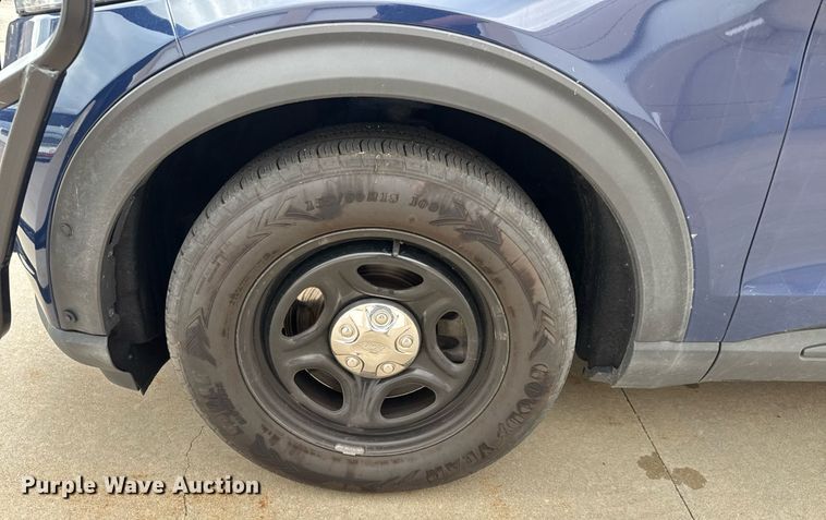 image for item DY0129 2020 Ford Explorer Police Interceptor SUV