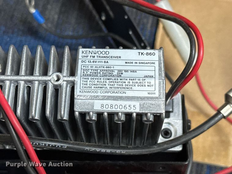 image for item DY0158 Motorola radios