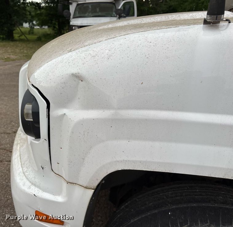 image for item DY0491 2012 Vehicle Production Group MV-1 handicap accessible van