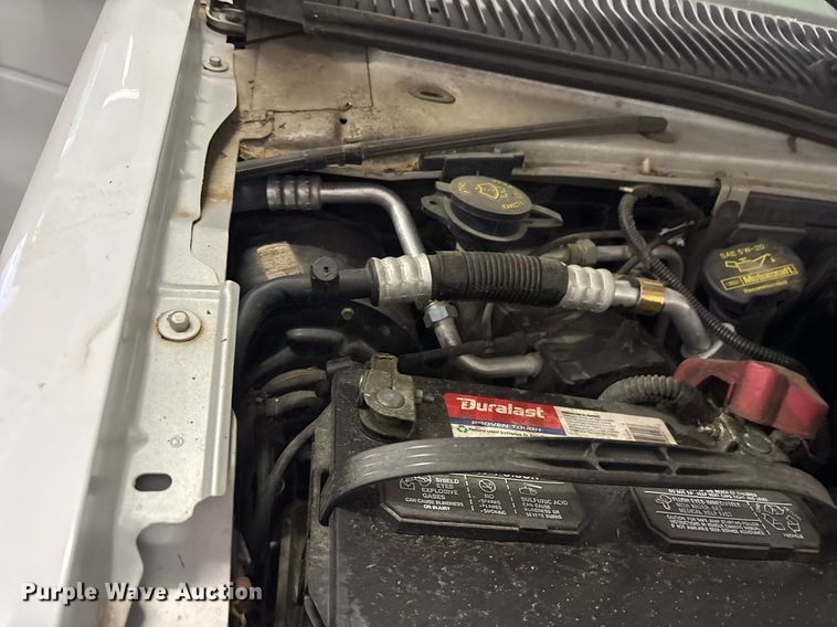 image for item DY0495 2009 Ford E450 shuttle bus