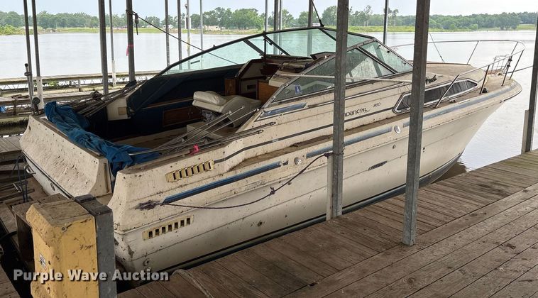 image for item DY0496 1985 Sundancer 280 boat