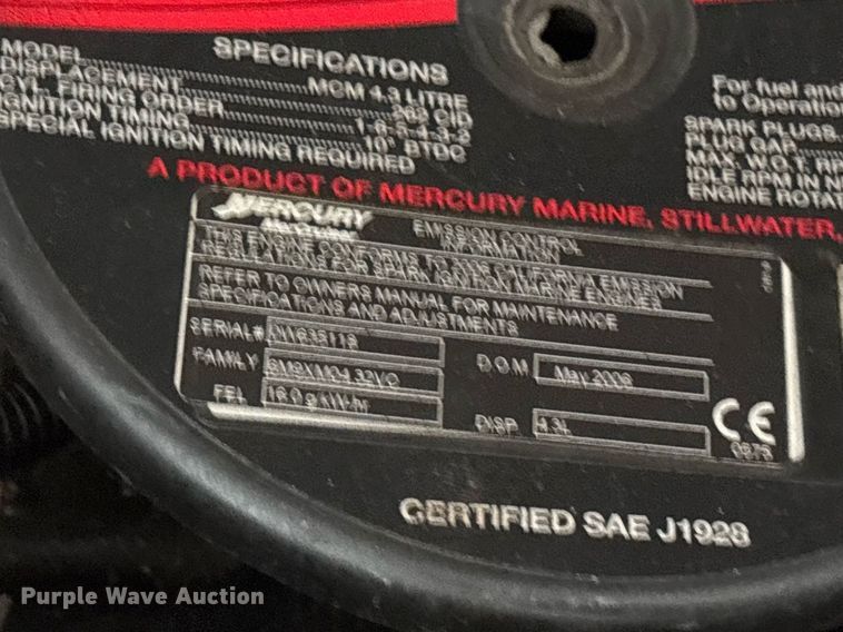 image for item DY0496 1985 Sundancer 280 boat