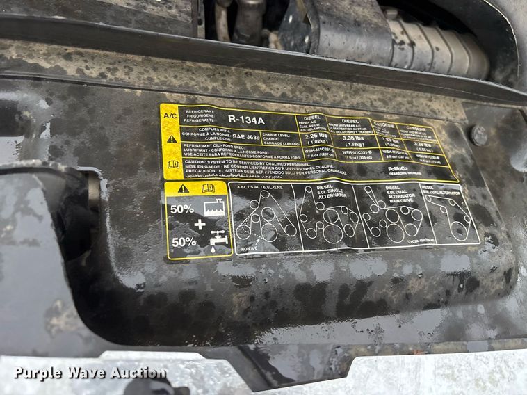 image for item DY0498 2012 Ford E350 shuttle bus