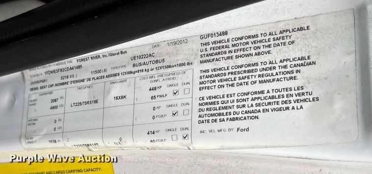 image for item DY0498 2012 Ford E350 shuttle bus