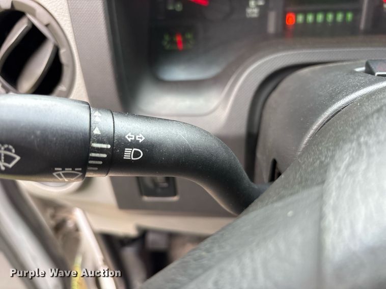 image for item DY0500 2012 Ford E350 shuttle bus