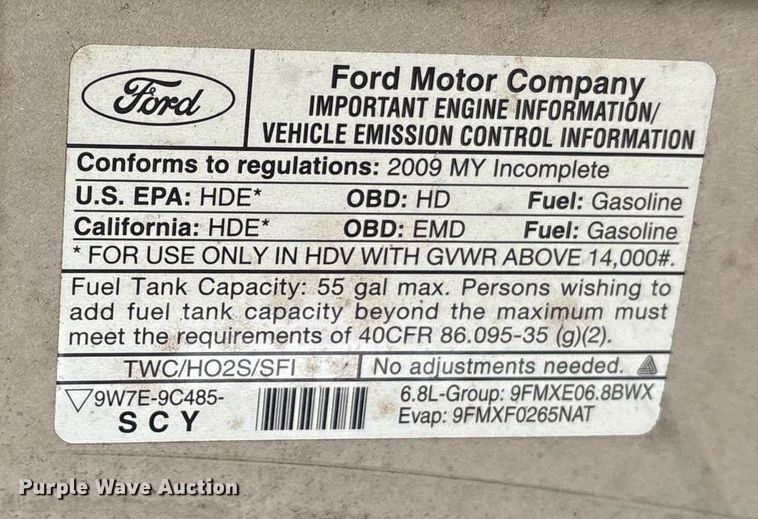 image for item DY0501 2009 Ford E450 shuttle bus