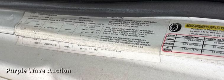 image for item DY0504 2013 Ford E350 shuttle bus