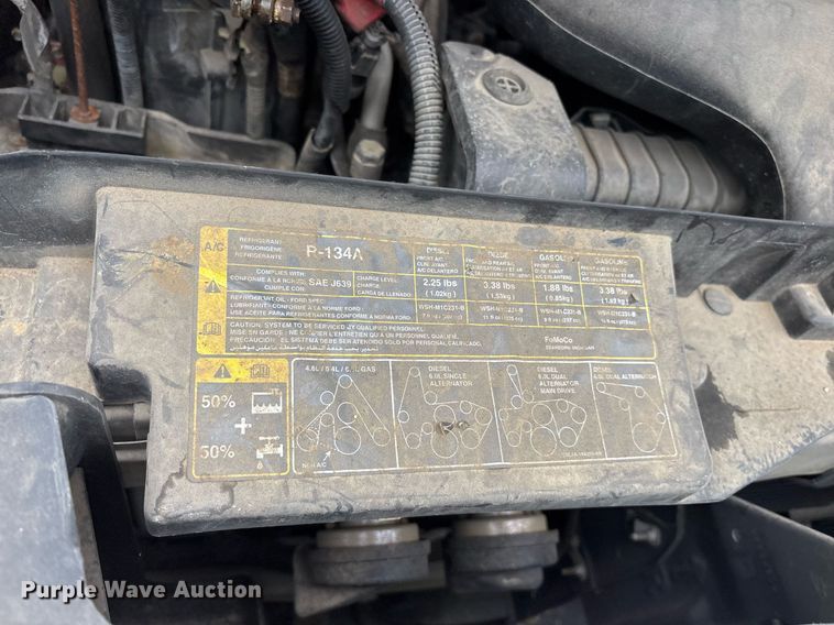 image for item DY0506 2009 Ford E450 shuttle bus