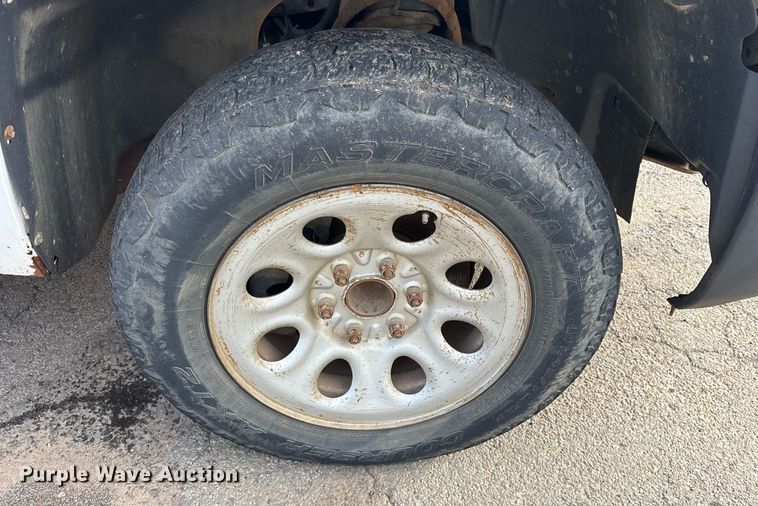 image for item DY0528 2008 Chevrolet Silverado 1500 pickup truck