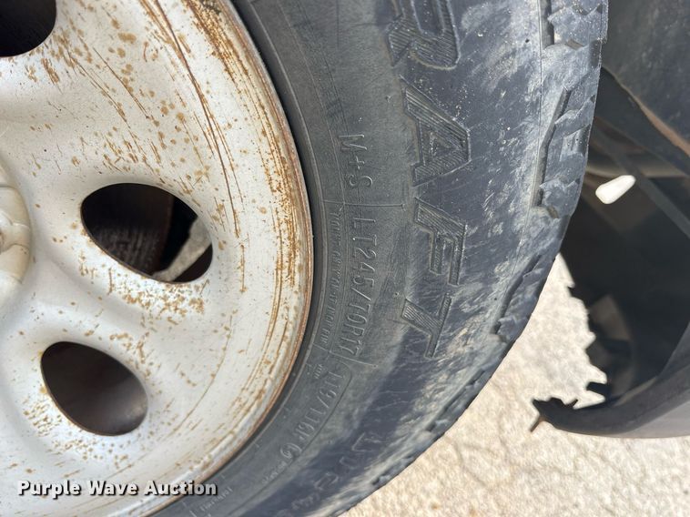 image for item DY0528 2008 Chevrolet Silverado 1500 pickup truck