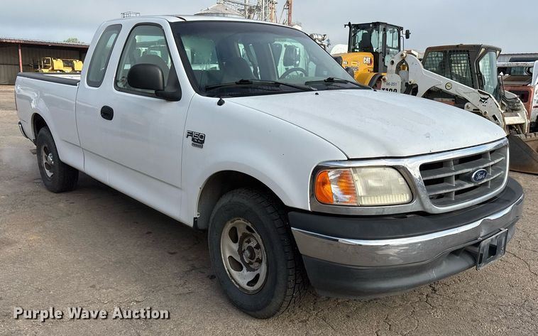 image for item DY0530 2000 Ford F150 SuperCab pickup truck