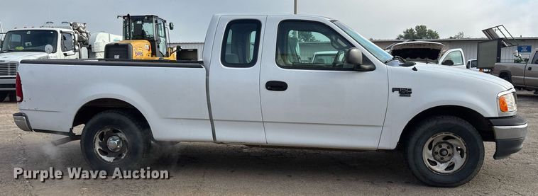 image for item DY0530 2000 Ford F150 SuperCab pickup truck