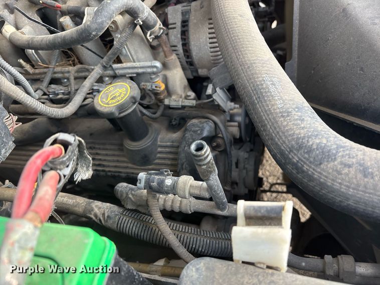 image for item DY0530 2000 Ford F150 SuperCab pickup truck