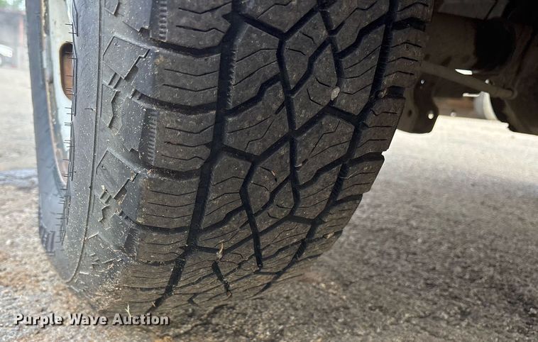 image for item DY0530 2000 Ford F150 SuperCab pickup truck